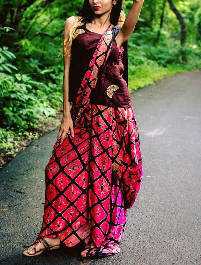 Pink Check Bandhani Saree