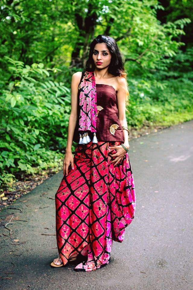 Pink Check Bandhani Saree
