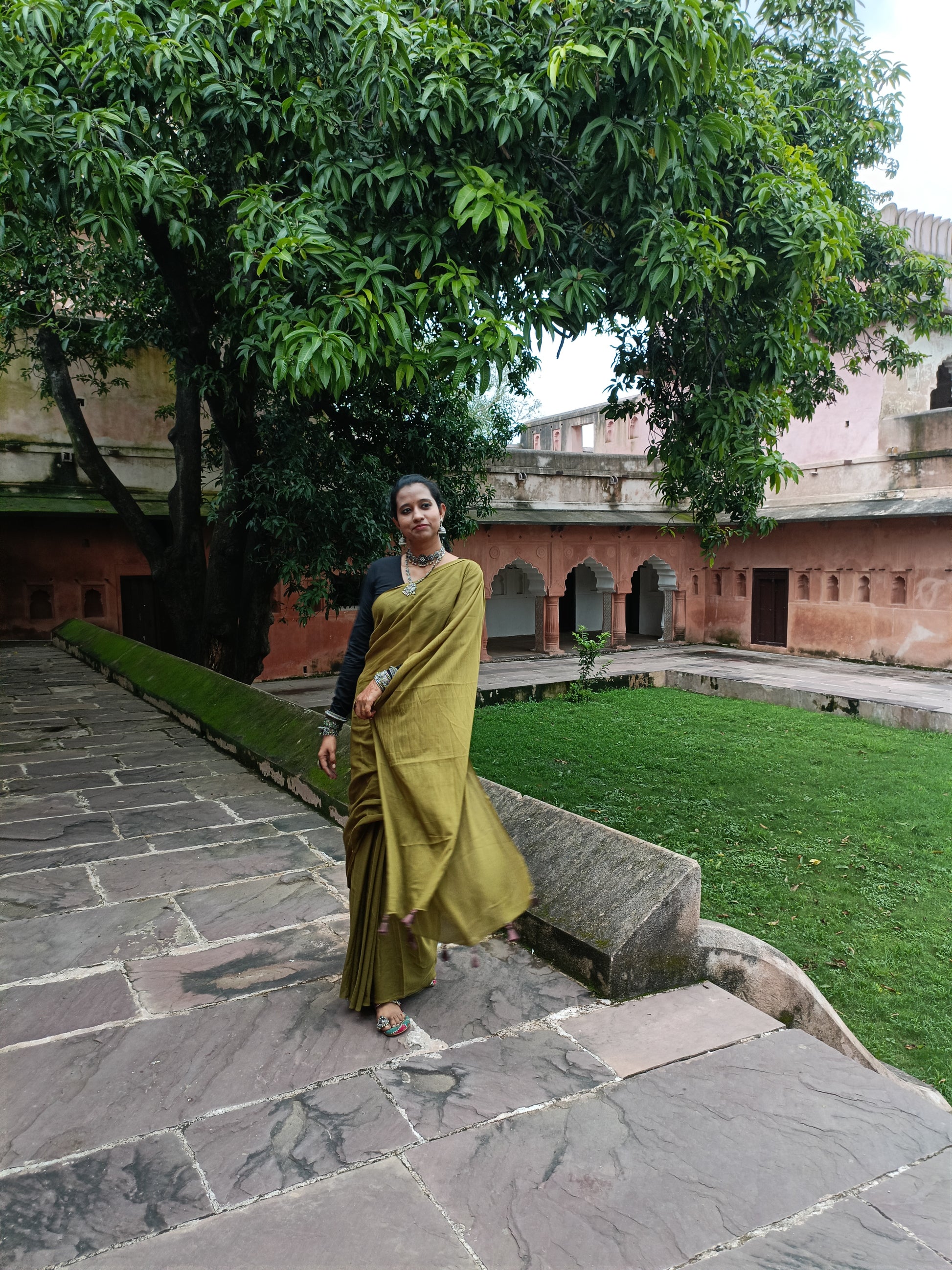 Dharti Ki Mehfil