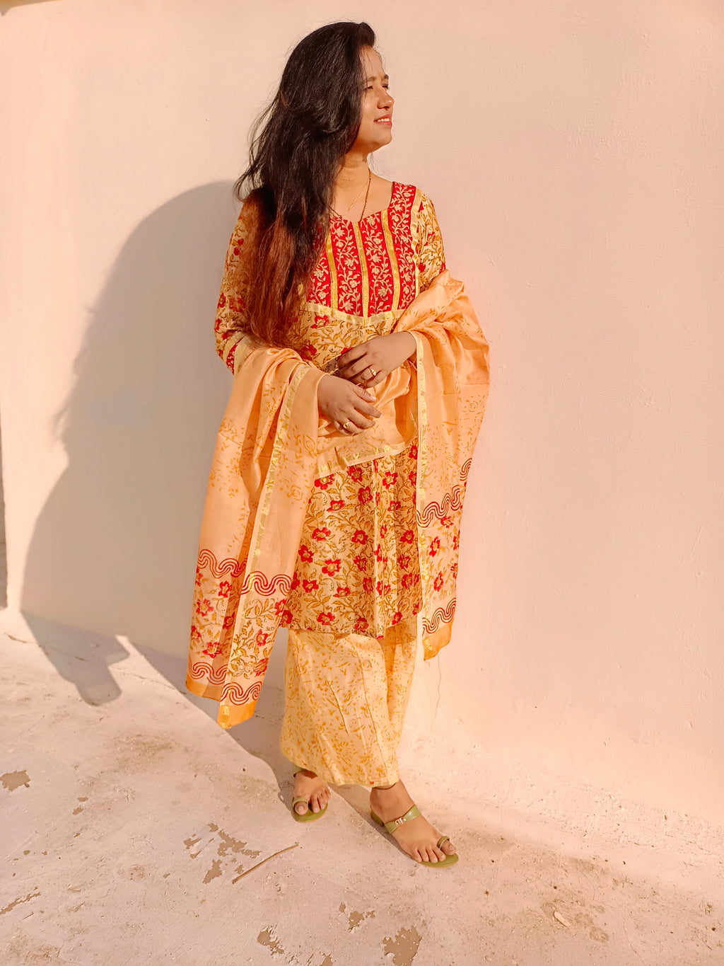 Sunlit Aura