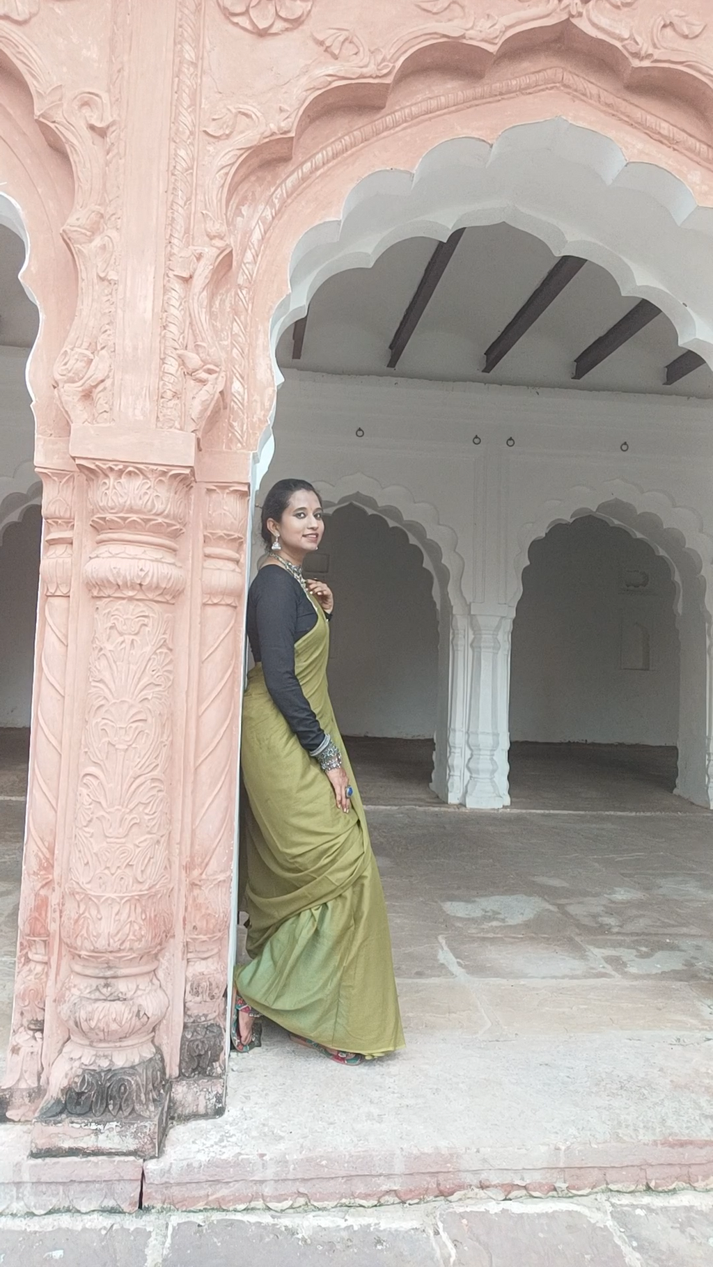 Dharti Ki Mehfil