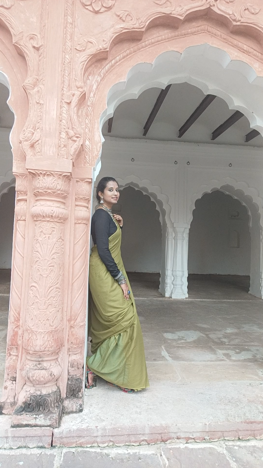 Dharti Ki Mehfil